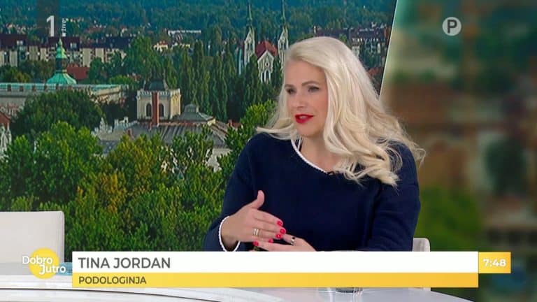 Podologinja Tina Jordan v oddaji Dobro jutro na TV Slovenija